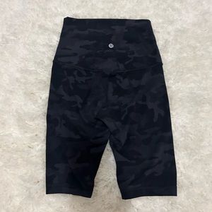 Size 4 Lululemon Biker Shorts